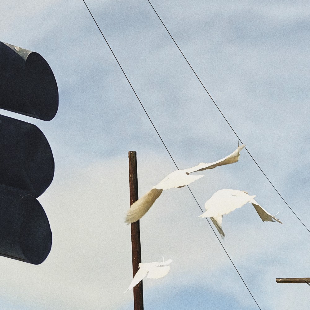 NÍDIA & VALENTINA, VARIOUS ARTISTS - Estradas (Versions) [LTNC031] © Latency