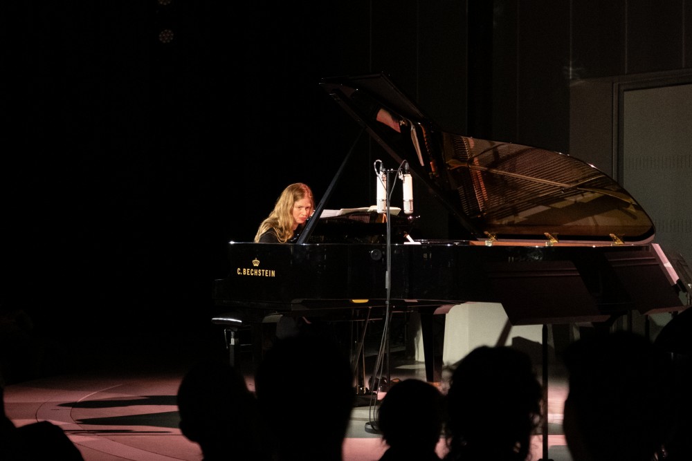 Maya Dunietz & Strings Ensemble Play Emahoy Tsege-Mariam Gebru © Latency